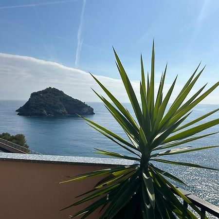 Casa Isola Appartement Bergeggi Buitenkant foto