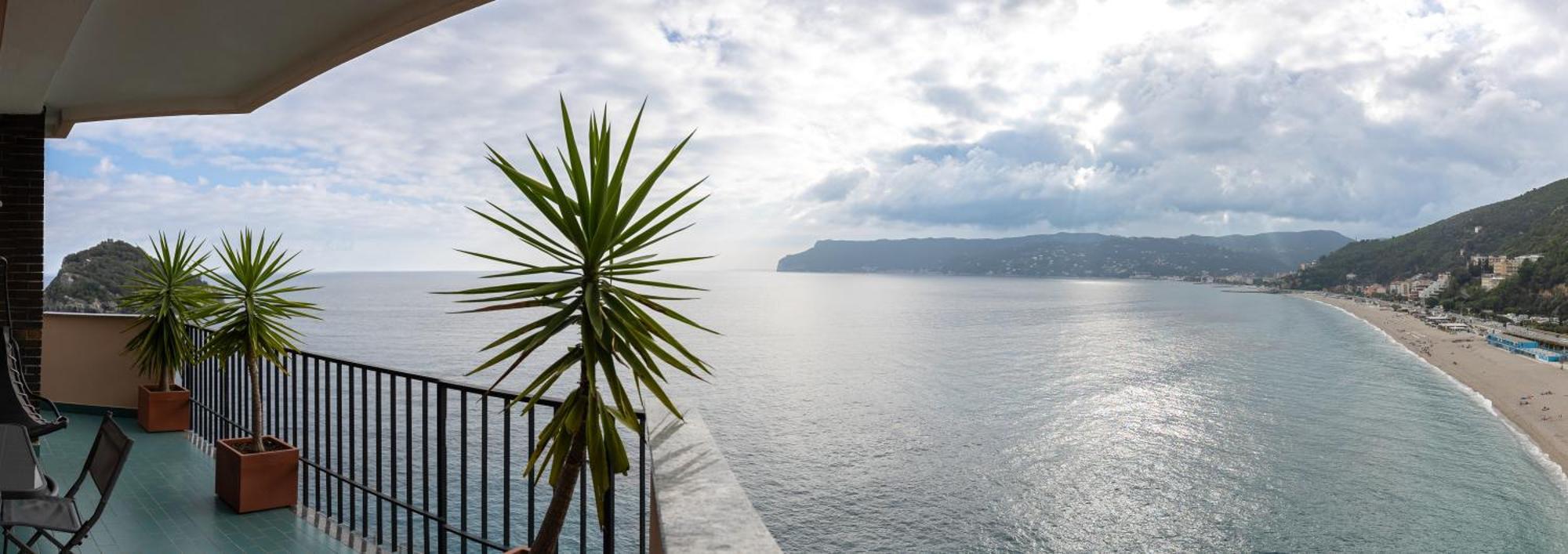 Casa Isola Appartement Bergeggi Buitenkant foto